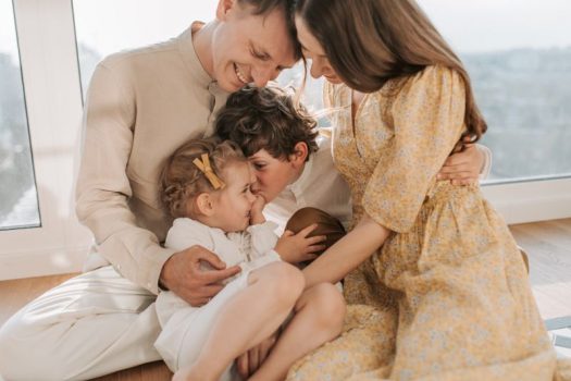 10 Simple Habits That Promote a Healthy Family Life